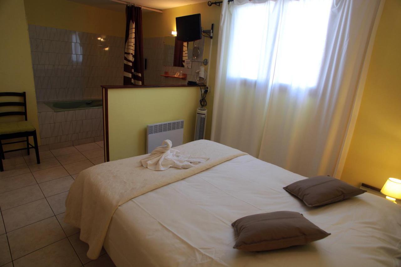 Logis Hotel Le Pressoir Saint-Chinian Zewnętrze zdjęcie